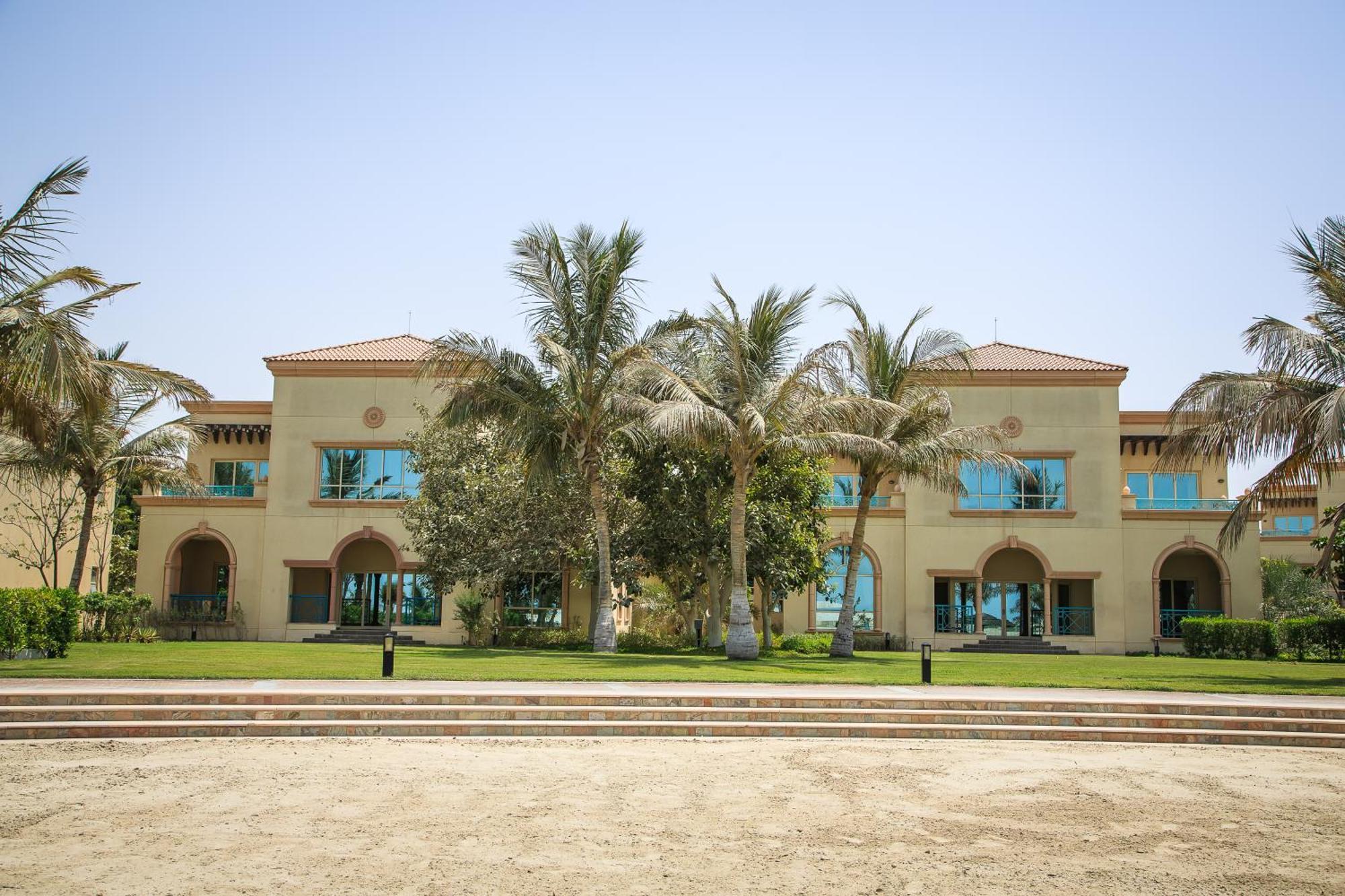 Al Raha Beach Resort & Spa Abu Dhabi Exterior photo